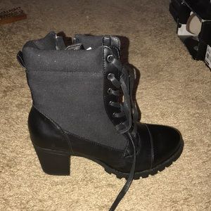 Black heel boots